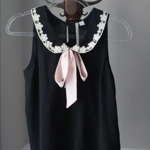 Lauren Conrad Bow Top with Lace Collar detail